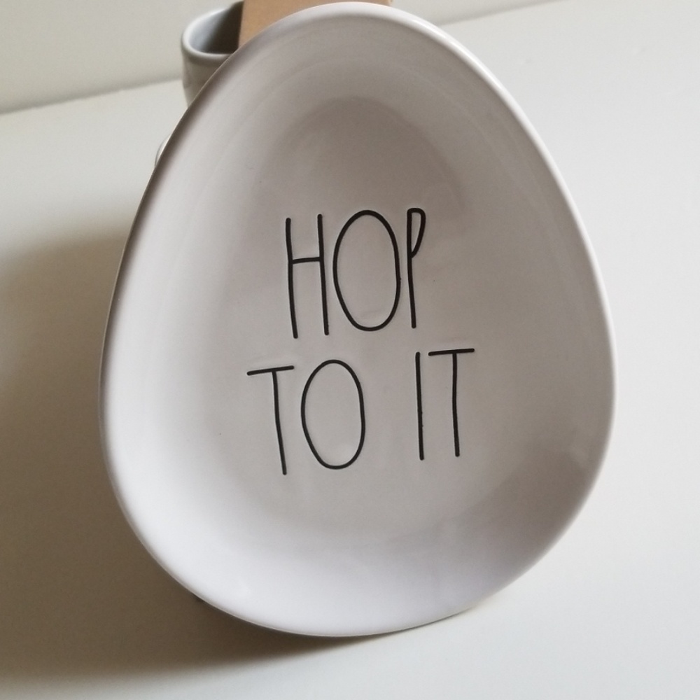 Brand new Rae Dunn "Hop to It" egg shaped plate